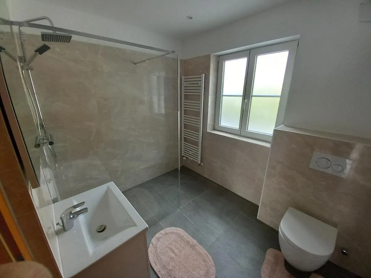 Wunderschoenes 2Zimmer Apartment In Sbg Salzburgo